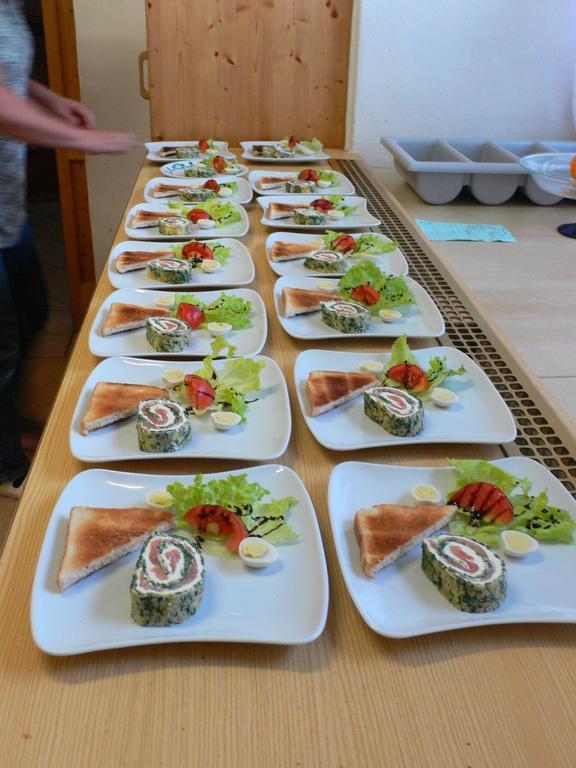 Sportbauernhof - Gasthaus Hochalmblick Krems in Kaernten Luaran gambar